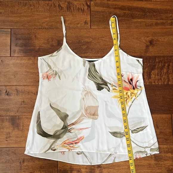 White House Black Market Floral Adjustable Strap Top Size S - Picture 7 of 10